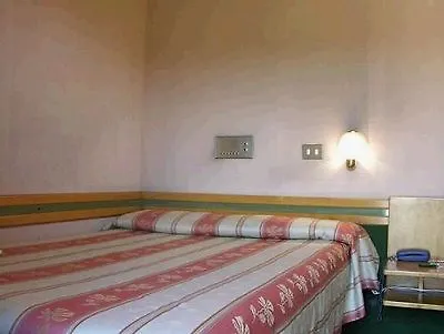Hotell Pavia Rom
