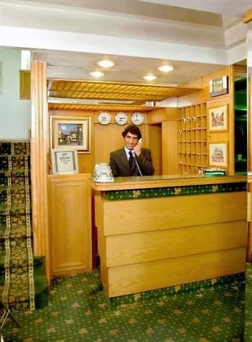 Hotel Pavia 3*